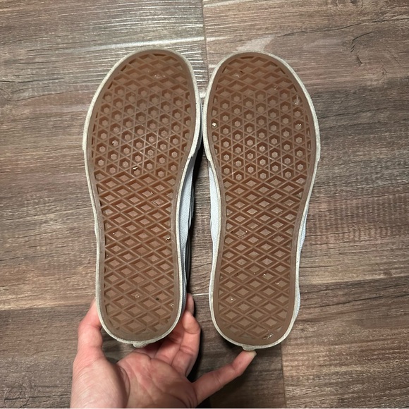 Vans Gray Canvas Slip-On Shoes Size 5 Women’s - Picture 3 of 6